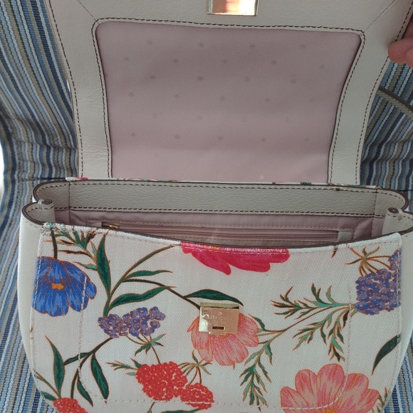 COPY - Kate spade  blossom bag (Wallet Not Available) - Picture 7 of 8